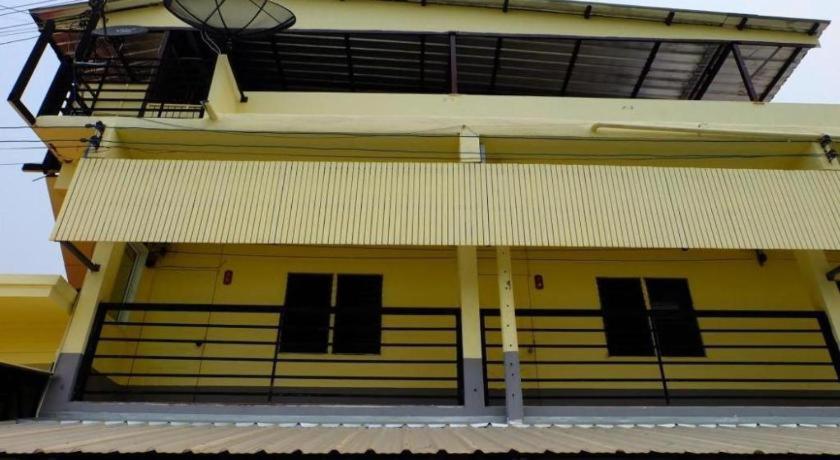 Oyo 769 Ban Thassanee Hotel Chiang Mai Exterior photo