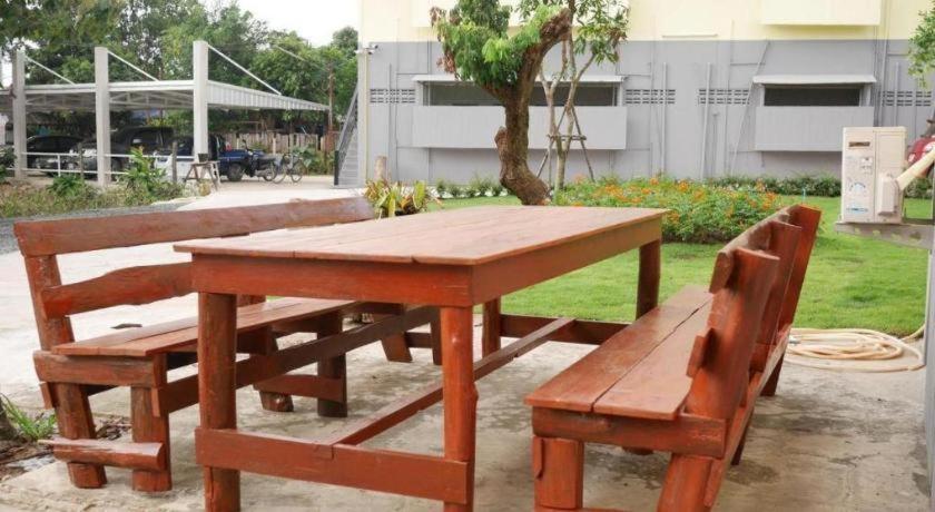 Oyo 769 Ban Thassanee Hotel Chiang Mai Exterior photo